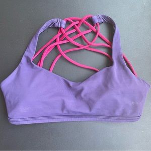 Lululemon Women Free To Be *Wild  Bumble Berry Size 6 With Pads